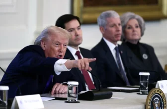 ترامب يدرس تفويضا بشن هجوم على إيران