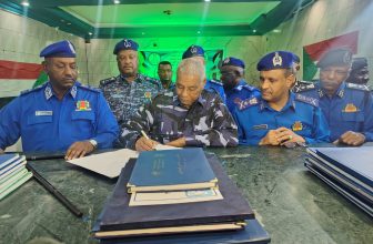 وزير الداخلية: السودان يشهد غزوًا أجنبيًا