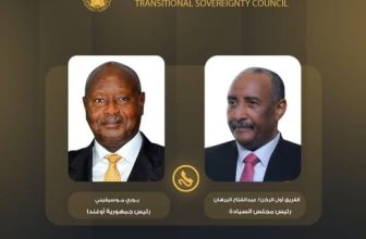 البرهان يجري اتصالاً هاتفيًا مع رئيس أوغندا