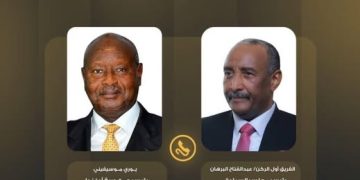 رئيس مجلس السيادة السوداني يجري اتصالاً هاتفيًا مع الرئيس الأوغندي