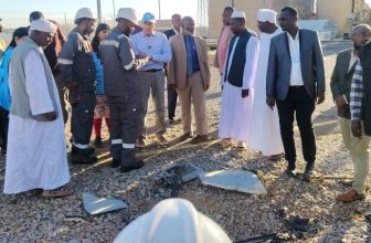 “فولكر” في سدّ مروي ويعرب عن الأسف الكبير