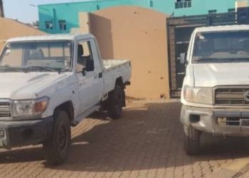 الخرطوم.. السلطات تفكّك شبكة متخصّصة وتسترد سيارات منهوبة