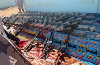 السودان.. السلطات تعلن إحباط محاولة تهريب عتاد حربي