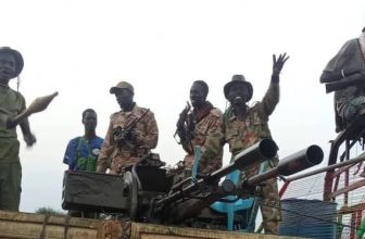 جوبا.. قوات موالية لمشار تسيطر على قاعدة عسكرية