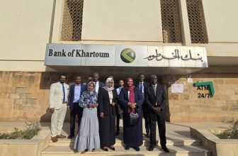 الرئيس التنفيذي لبنك الخرطوم يسجلّ زيارة لفرع سنار
