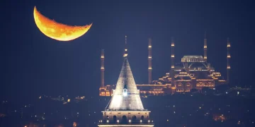 4 دول تحسم بداية شهر رمضان ودول أخرى تستطلع الهلال الثلاثاء