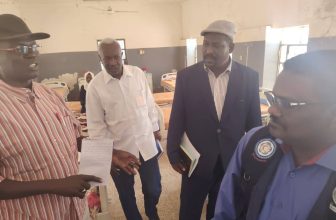 100 طن من الإمدادات الطبية وسيارات إسعاف تصل كادوقلي