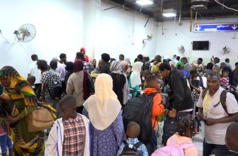 وصول 150 لاجئ سوداني من أوغندا