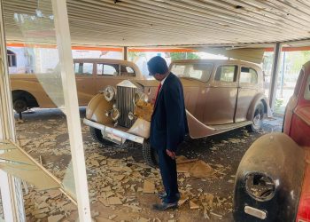 مؤسسة بريطانية تعلن رغبتها في صيانة القصر القديم ومتحفه وسياراته التاريخية