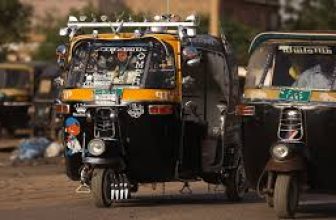 حملات مكثّفة للركشات والتكاتك في الخرطوم