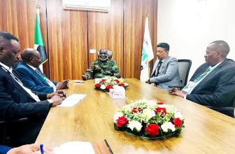 3 شركات تعلن التزامها بتسيير 3 رحلات مجانية للاجئين السودانيين بأوغندا