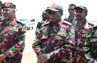 مفضل يتفقّد هيئة مكافحة الارهاب والجريمة المنظمة