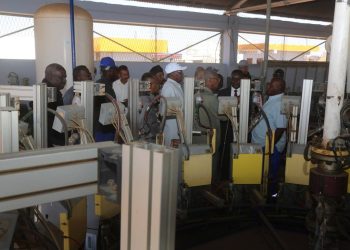 الطاقة في السودان تشرع في تأهيل منشآت توزيع المواد البترولية