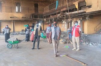 السلطات في الخرطوم تشرع في نظافة الميناء البري