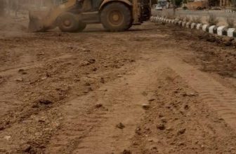تأهيل عاجل لشارع شهير في الخرطوم