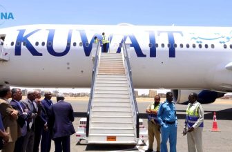هبوط طائرة كويتية في مطار الخرطوم الدولي