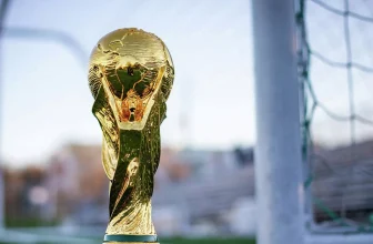 رئيس “فيفا” يحسم جدل مشاركة إيران في كأس العالم 2026