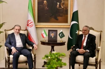 ترامب يلغي زيارة مبعوثيه لباكستان