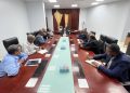 وكيل الطاقة يتلقى تقريرًا بشأن الكهرباء