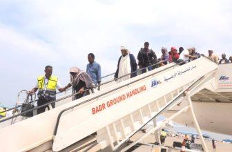 وصول الفوج الثالث للسودانيين العائدين من ليبيا