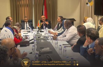 المندوبة الدائمة لجمهورية السودان لدى جامعة الدول العربية والمستشارية الثقافية تعقدان جلسة تفاكرية حول آفاق الذكاء الاصطناعي في الجامعات