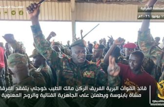 إعلام الجيش: قائد القوات البرية يتفقّد الفرقة 22 مشاة