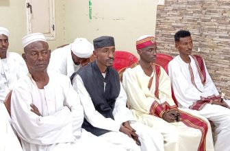 والي الخرطوم يشهد زواج جماعي لشباب مبادرة”الخرطوم خضراء”