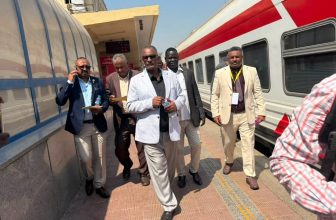 لجنة الأمل تعلن مغادرة 1200 مواطن سوداني من محطة رمسيس