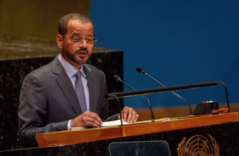 الخارجية الإيرانية: وزير الخارجية العماني سيزور طهران غدا الثلاثاء