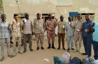 السلطات في السودان تضبط معدن فضة بطريقة غير قانونية