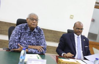 وزير التربية والتعليم يكشف تفاصيل بشأن امتحانات الشهادة الثانوية