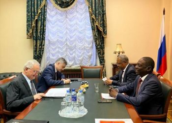 سفير السودان بموسكو يبحث مع نائب وزير الخارجية الروسي ملف قمّة أكتوبر والحوار السوداني المرتقب