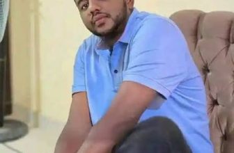 وفاة الإعلامي زهير هاشم
