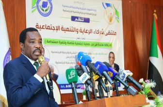 وزير الموارد البشرية يدعو إلى بناء شراكة وطنية متكاملة بين مؤسسات الدولة وحكومات الولايات