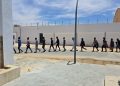 ترحيل 50 مهاجرًا سودانيًا مصابين بأمراض معدية