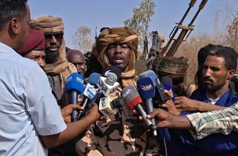 انشقاق قوّة بقيادة الطيب محمد عن الميل0يشيا والتحاقها بالجيش السوداني