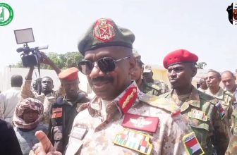 قائد الفرقة الرابعة مشاة بالدمازين يطلق تحذيرًا