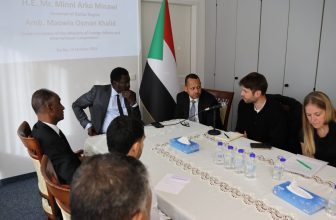 بقيادة مناوي.. تفاصيل اجتماع لسفارة السودان ببرلين