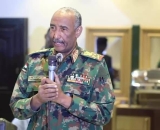 البرهان: لن نسمح لأيّ مجموعة التحدث باسم الجيش أو الدولة