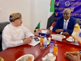 وزير البنى التحتية السوداني يبحث مع وفد عُماني تطوير المطارات