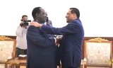 رئيس الوزراء السوداني يبحث مع مستشار سلفاكير ملفات مهمة