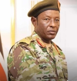 مسؤول رفيع بجنوب السودان يصل بورتسودان.. ماذا هناك؟