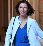 استقالة وزيرة بريطانية بسبب السودان..