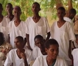 الجيش يُسلم عشرات الأطفال المجندين بالمليـ شيا إلى ذويهم..