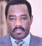 تغريدة مثيرة لقيادي بالعدل والمساواة بشأن حّل الحكومة..