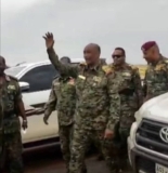 البرهان يتفقد رهد النوبة بشمال كردفان..