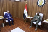 لقاء بين البرهان وأمين عام جامعة الدول العربية بشأن أزمة السودان