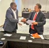 تقدم: «  لا خلافات مع عبدالواحد محمد نور»